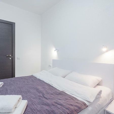 Skyhome Na Nauky Kiev Eksteriør bilde